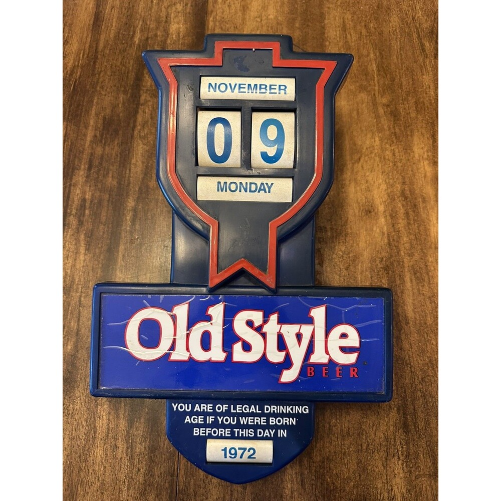 Vintage Old Style Beer Legal Drinking Age Perpetual Calendar Bar Sign Heileman